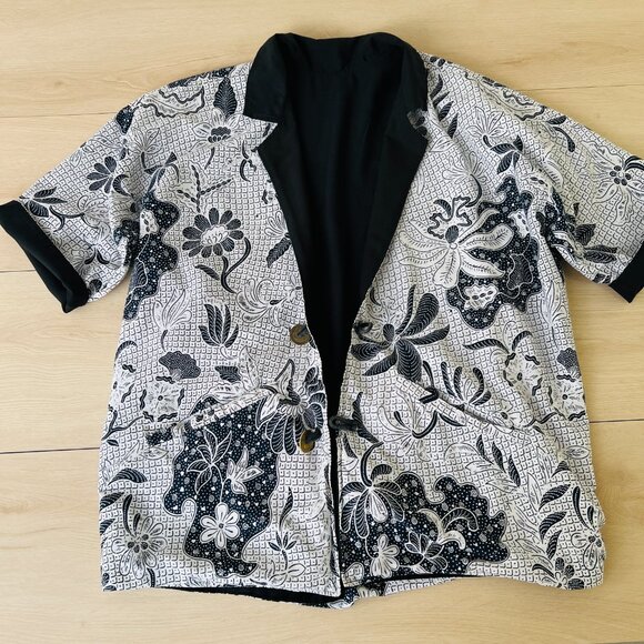 Rainbow Jo Maui Hawaii Navy & White Floral Dolman Jacket w/ Toggle Closure Large - Picture 16 of 16
